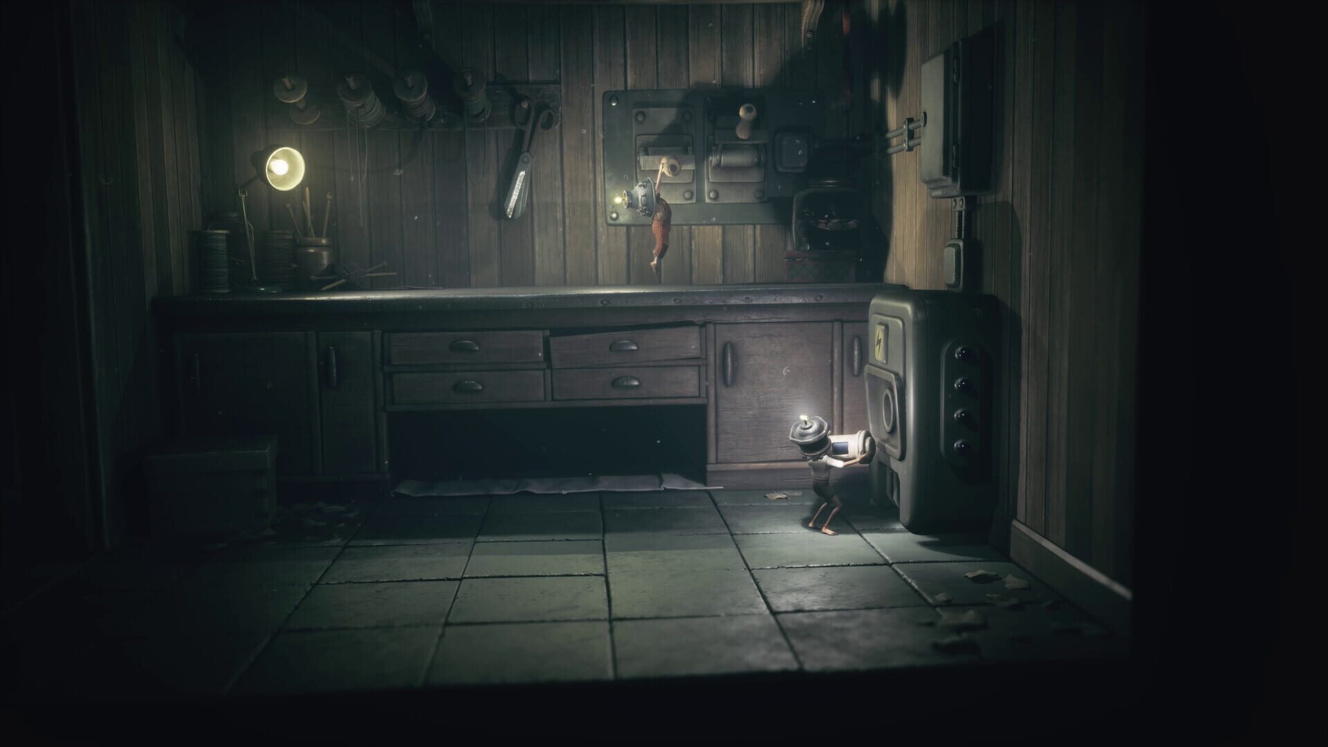 Screenshot for Little Nightmares III: The Backstage