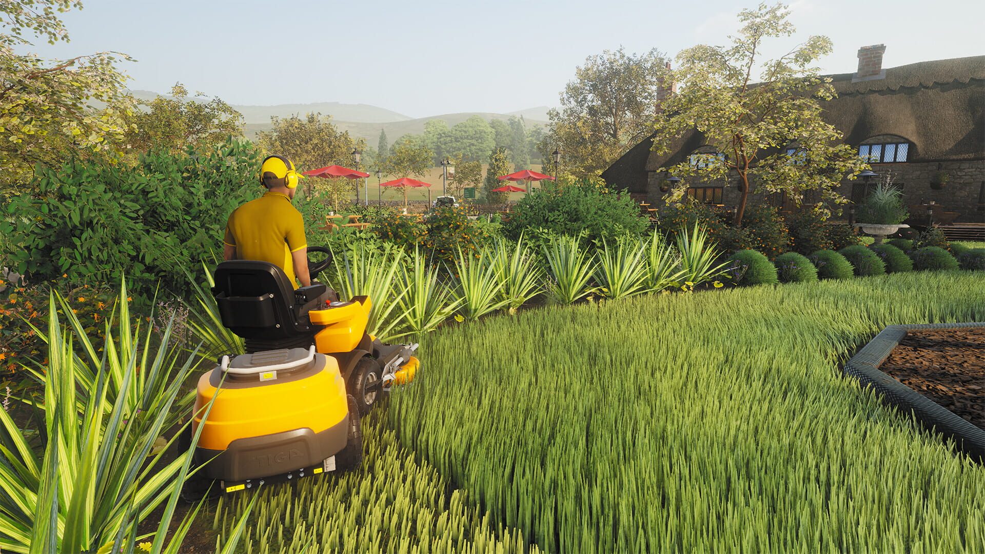 Screenshot for Lawn Mowing Simulator: Ancient Britain