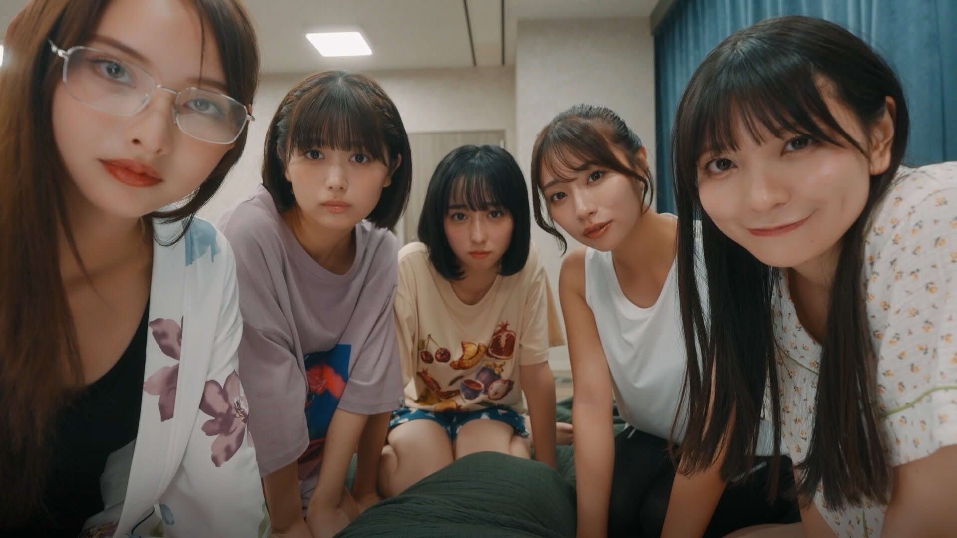 Screenshot for Roommates, Romance, and Ringing Hearts