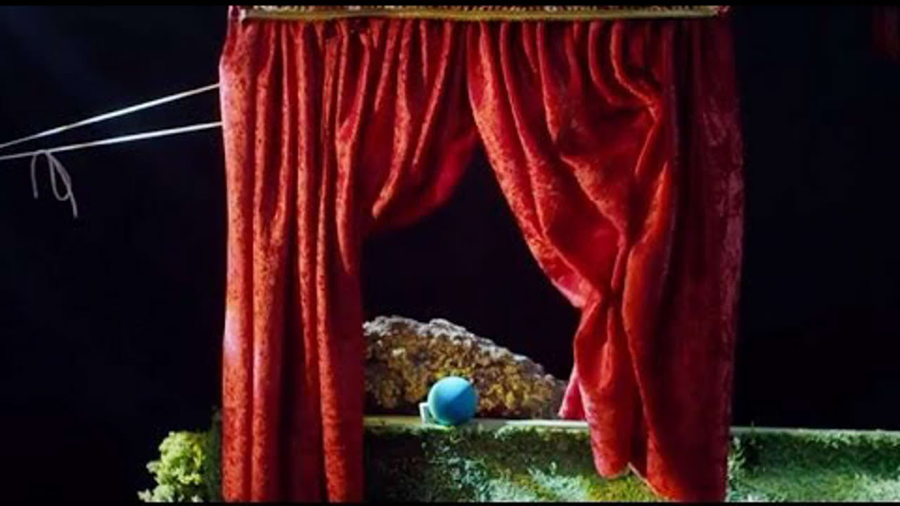 Rube Goldberg Trailer for Leo 's Fortune [Original video]