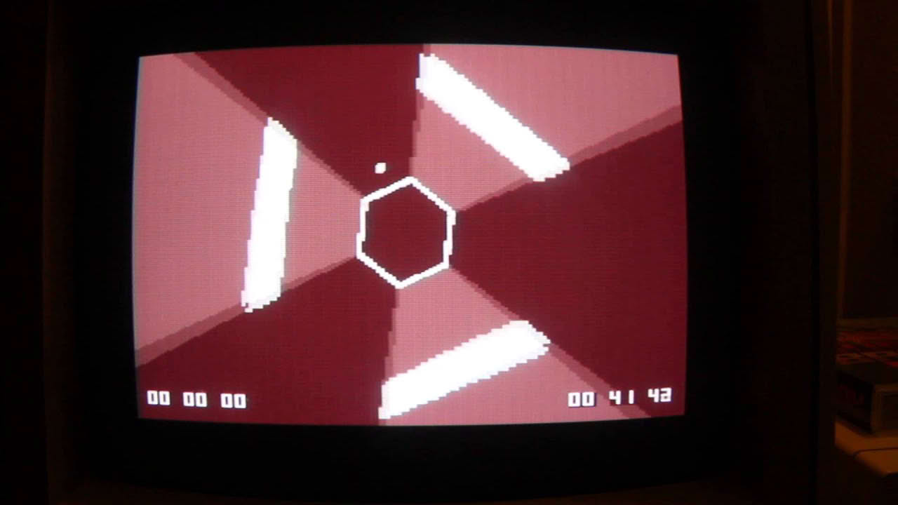 Micro Hexagon - Super Hexagon C64 demake